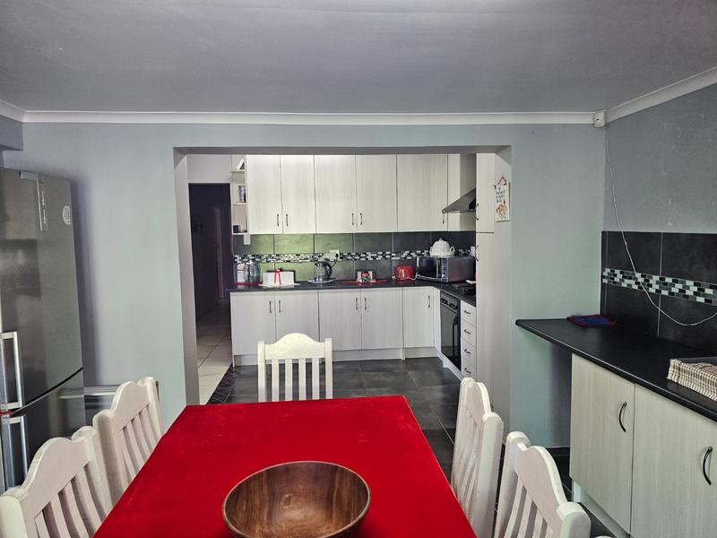 3 Bedroom Property for Sale in Da Nova Western Cape